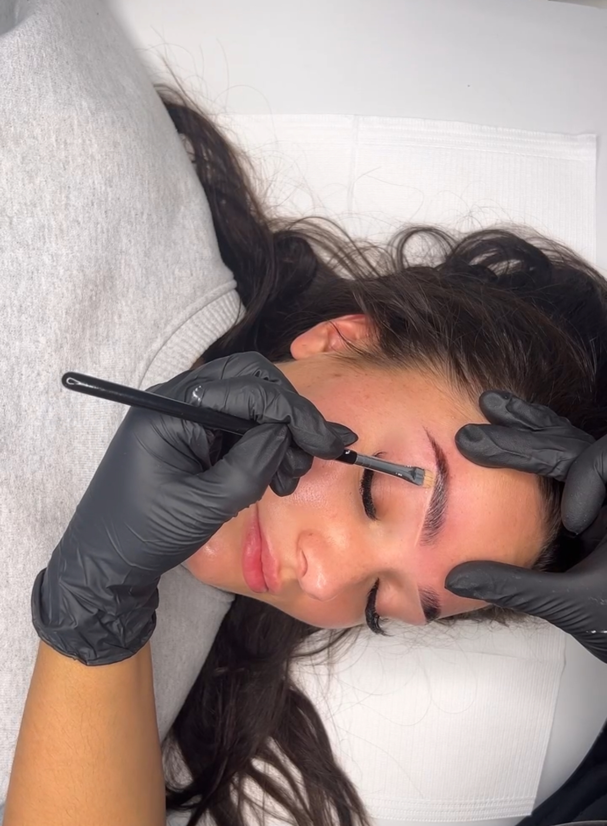 Stap 3 Brow Lamination: aanbrengen van de kleur